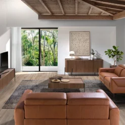 Sofá 2 Plazas Tapizado En Piel De Origen Vacuno.Asientos Con Mecanismos De Relax Eléctricos Y Reposacabezas Articulados Independientes. Estructura Interior De Madera De Pino Natural Y Patas En Madera Maciza Color Nogal. -Mimoso Sofa Ventas 17136c780519bc9320b5fc7675e759fe44afe86c d1d47f08f5934cda86bbe2360be47421