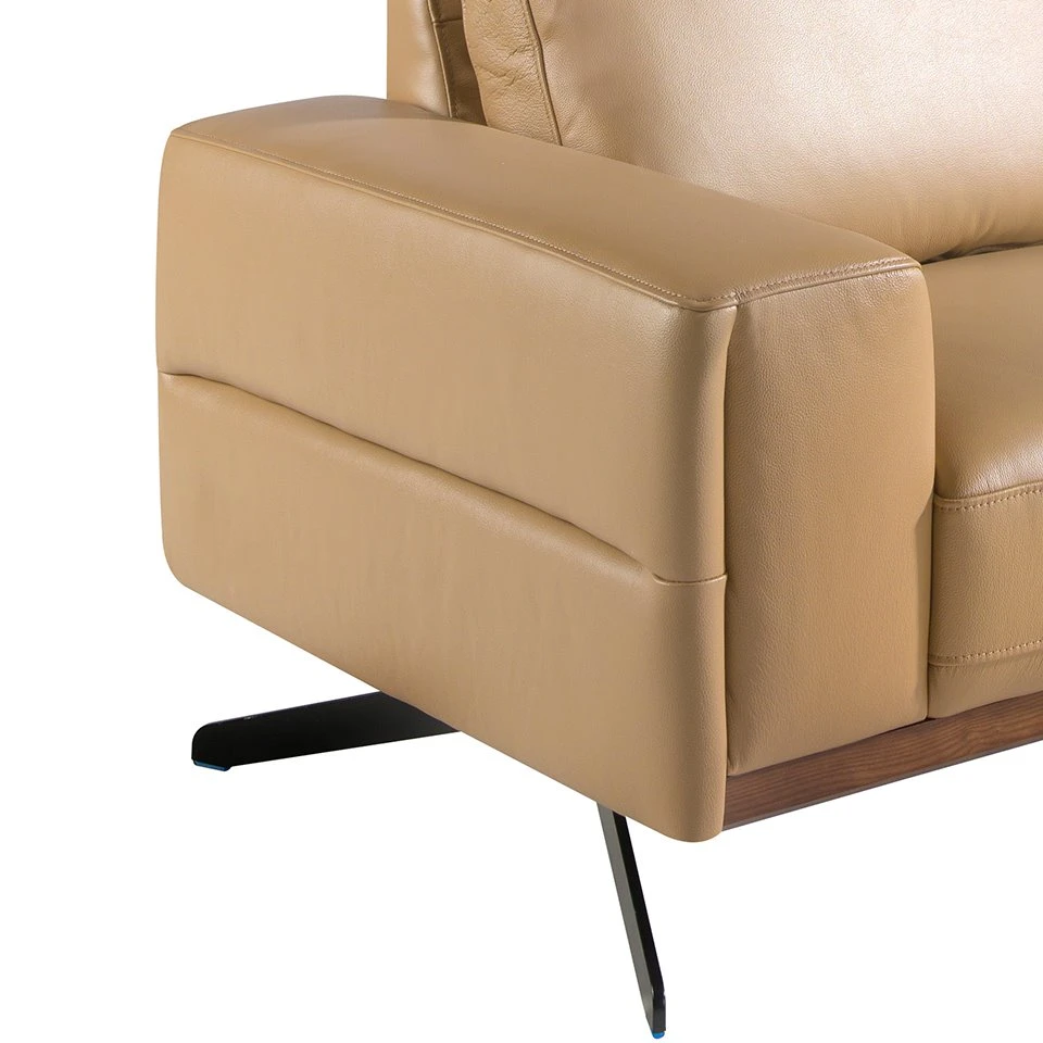 Sofá Chaise Longue (R) Tapizado En Piel De Origen Vacuno Color Arena Con Base De Madera De Roble Tintada En Color Nogal. Estructura De Patas En Acero Inoxidable Color Negro Acabado Mate. 7 Sofá Chaise Longue (R) Tapizado En Piel De Origen Vacuno Color Arena Con Base De Madera De Roble Tintada En Color Nogal. Estructura De Patas En Acero Inoxidable Color Negro Acabado Mate. - Imagen 5