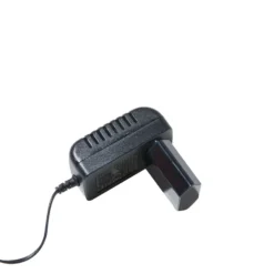 Sillón De Masaje De Piel Sintética Beige Claro/negro/plateado COMFORT II -Mimoso Sofa Ventas 492d8b1f9dd2d8cbde93bf20749c7708ff5b342b 32b4c7d63b544f87820f266c6d711320