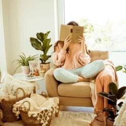 Sillón De Poliéster Beige Arena/madera Clara MOTALA -Mimoso Sofa Ventas 4f594a40969a64f56f12a90c85234e6d8e32f05a d22f387e7d4c410ab0e52e966b7b3846