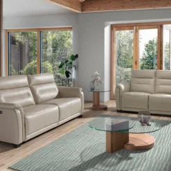 Sofá 2 Plazas Tapizado En Piel De Origen Vacuno Color Gris Taupe Con Mecanismos Eléctricos De Relax. Patas De PVC Efecto Wengué. -Mimoso Sofa Ventas 5e247bb186656eb5aa62dba0244621b5487d78e5 19ffb50942be444988c6315b6fe171f3