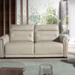 Sofá 3 Plazas Tapizado En Piel De Origen Vacuno Color Gris Taupe Con Mecanismos Eléctricos De Relax. Patas De PVC Efecto Wengué. -Mimoso Sofa Ventas b44b4b2b9db76f9a305b174904a0c691fd441db2 94da1f60335f4d1b99c7efb6afc55419